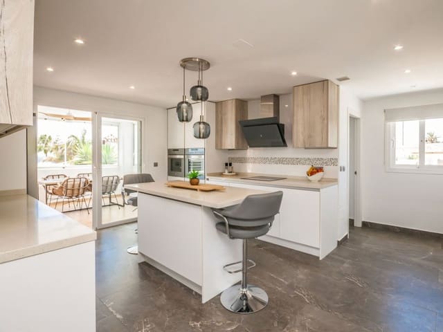 6 chambre Villa/Maison à vendre à Estepona avec piscine garage - 1 995 000 € (Ref: 9392127)