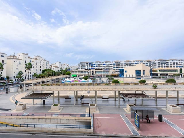 2 chambre Appartement à vendre à Puerto Banus, Marbella avec piscine - 599 900 € (Ref: 9395684)