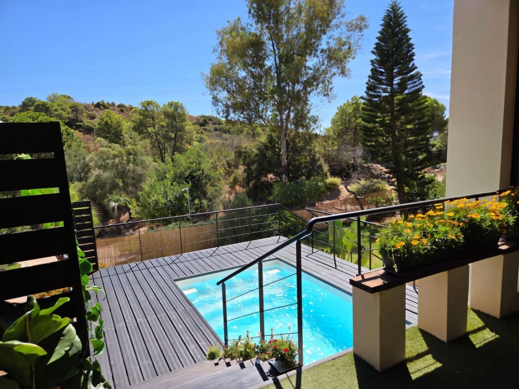 4 slaapkamer Villa te koop in Benahavis met zwembad garage - € 679.000 (Ref: 9395687)