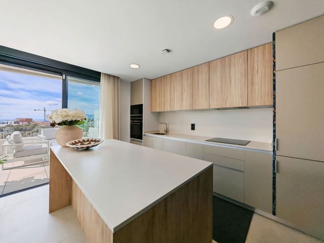 3 bedroom Penthouse for sale in Los Monteros, Marbella with pool - € 1,295,000 (Ref: 9395688)