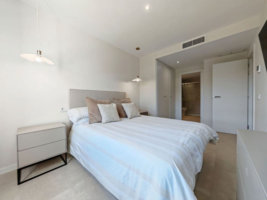 4 chambre Maison de Ville à vendre à La Cala de Mijas avec piscine garage - 845 000 € (Ref: 9398147)