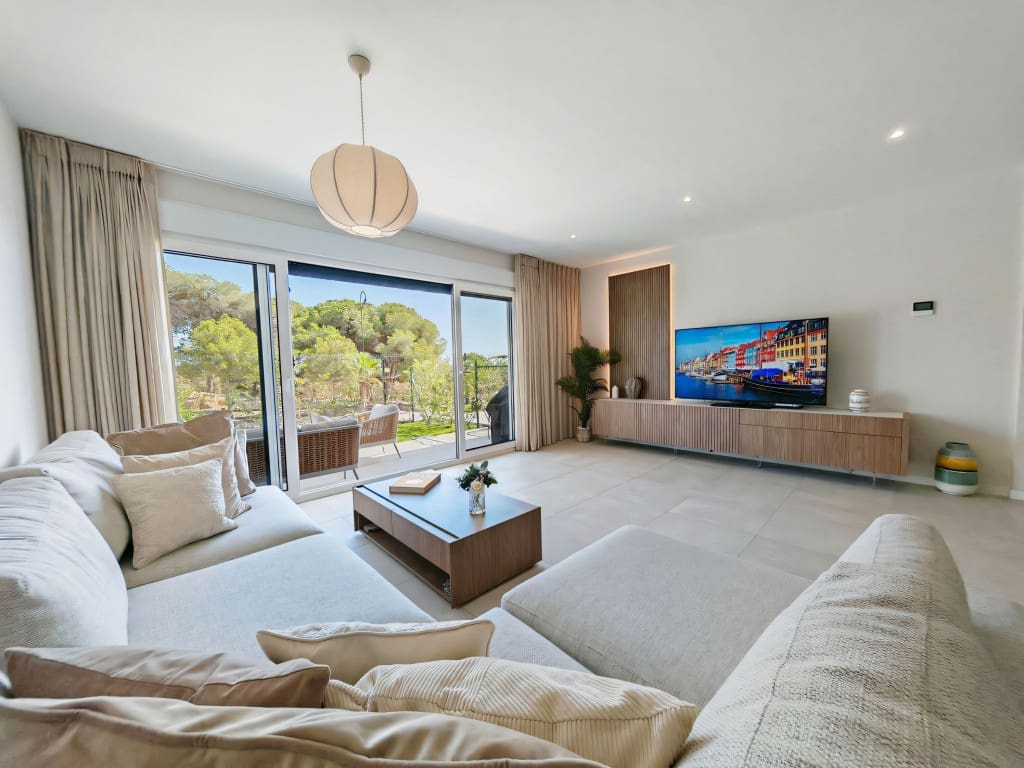 4 chambre Maison de Ville à vendre à La Cala de Mijas avec piscine garage - 845 000 € (Ref: 9398147)