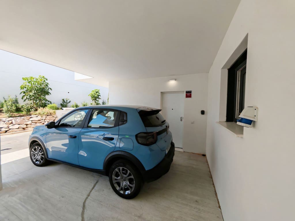 4 chambre Maison de Ville à vendre à La Cala de Mijas avec piscine garage - 845 000 € (Ref: 9398147)