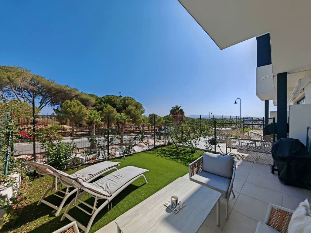 4 chambre Maison de Ville à vendre à La Cala de Mijas avec piscine garage - 845 000 € (Ref: 9398147)