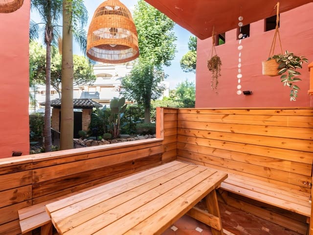 3 bedroom Apartment for sale in Elviria, Marbella with pool - € 475,000 (Ref: 9400337)