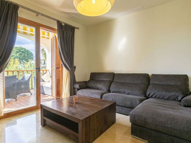 2 slaapkamer Appartement te koop in Nueva Andalucia, Marbella met zwembad garage - € 397.000 (Ref: 9400338)