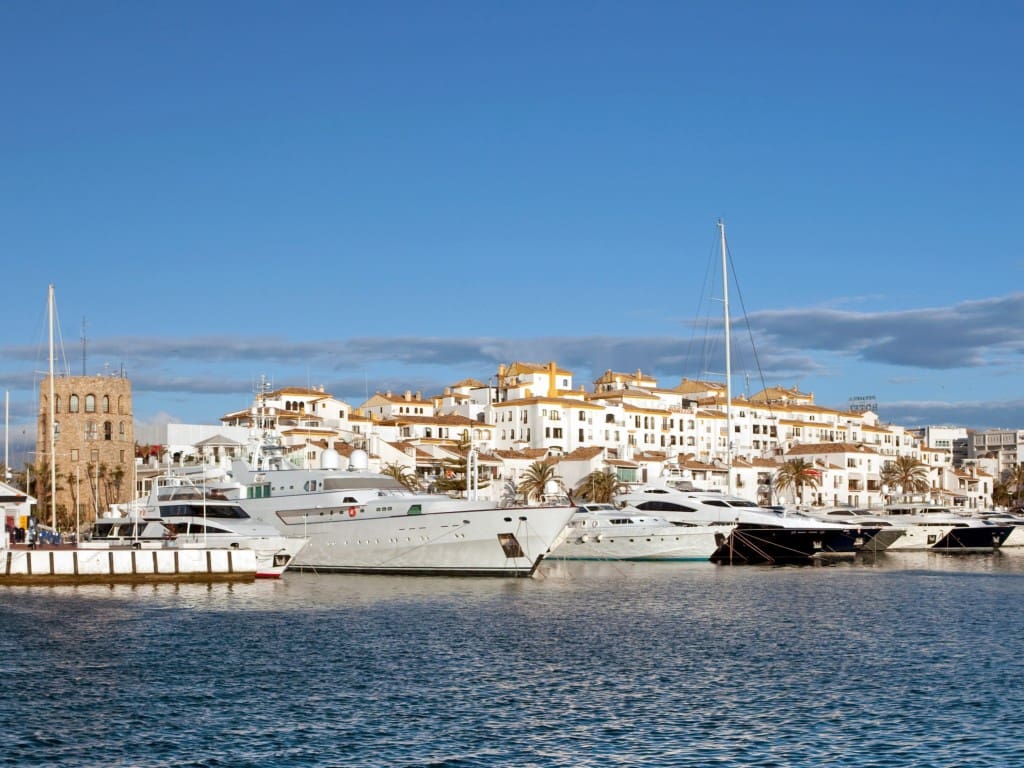 2 chambre Appartement à vendre à Puerto Banus - 850 000 € (Ref: 9400340)