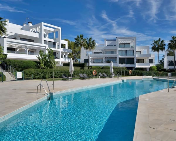 3 Zimmer Apartment zu verkaufen in Nueva Atalaya, Estepona mit Pool - 895.000 € (Ref: 9402840)