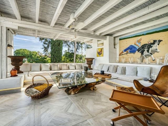 4 bedroom Penthouse for sale in San Pedro de Alcantara, Marbella with pool - € 1,598,000 (Ref: 9406186)