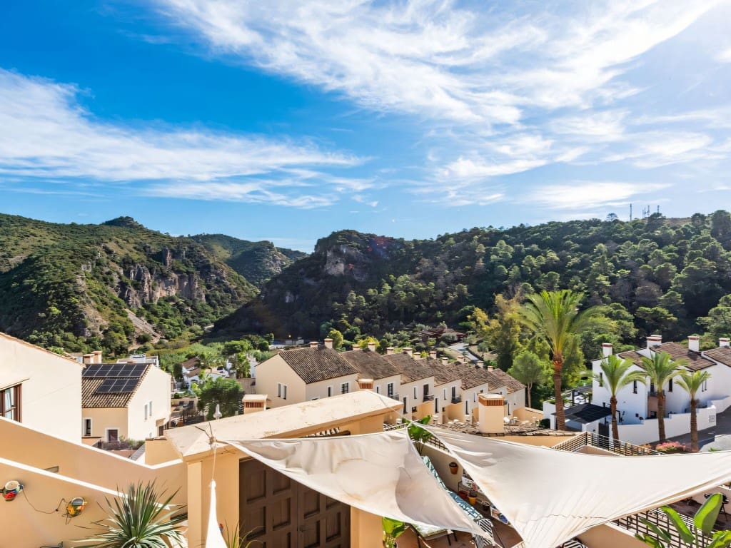 3 slaapkamer Huis te koop in Benahavis met zwembad garage - € 550.000 (Ref: 9406188)