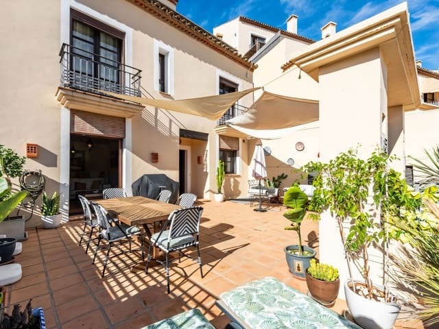 3 slaapkamer Huis te koop in Benahavís met zwembad garage - € 550.000 (Ref: 9406188)