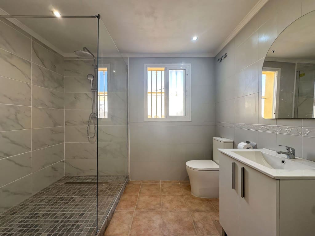 4 makuuhuone Maalaistalo myytävänä paikassa Mijas mukana uima-altaan - 575 000 € (Ref: 9410500)