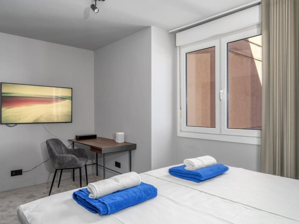 4 slaapkamer Penthouse te koop in Fuengirola met zwembad - € 1.025.000 (Ref: 9413560)