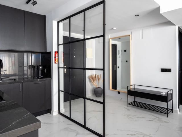 4 slaapkamer Penthouse te koop in Fuengirola met zwembad - € 1.025.000 (Ref: 9413560)