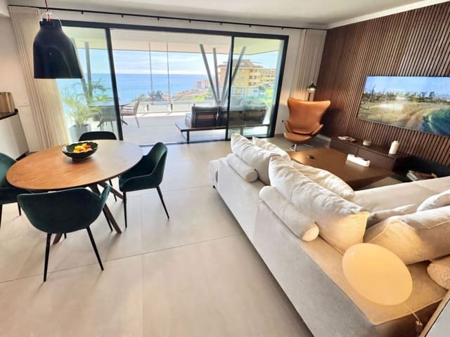 3 soverom Penthouse til salgs i Carvajal, Fuengirola med svømmebasseng - € 1 295 000 (Ref: 9413561)