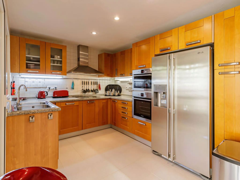 3 slaapkamer Penthouse te koop in Los Arqueros met zwembad garage - € 995.000 (Ref: 9413562)