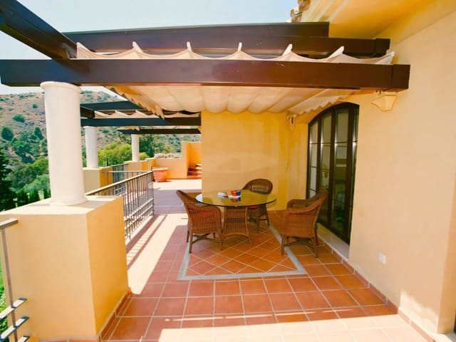 3 bedroom Penthouse for sale in Los Arqueros, Benahavís with pool garage - € 995,000 (Ref: 9413562)