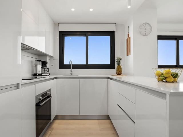 2 Zimmer Apartment zu verkaufen in Mijas Costa, Mijas mit Pool - 485.000 € (Ref: 9415377)