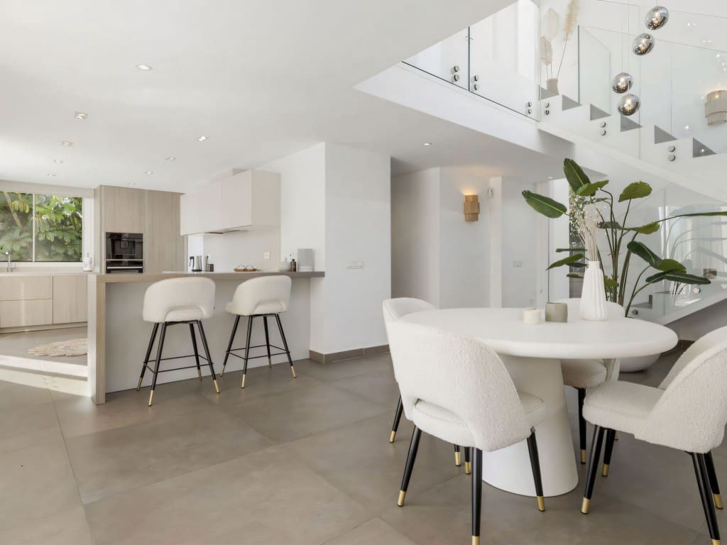 3 slaapkamer Villa te koop in Mijas Costa met zwembad garage - € 1.400.000 (Ref: 9418820)