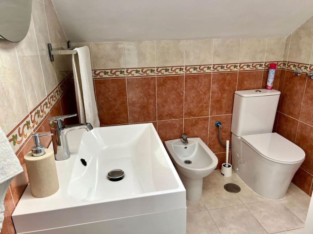 3 quarto Casa em Banda para venda em Torrequebrada com piscina garagem - 389 000 € (Ref: 9421817)