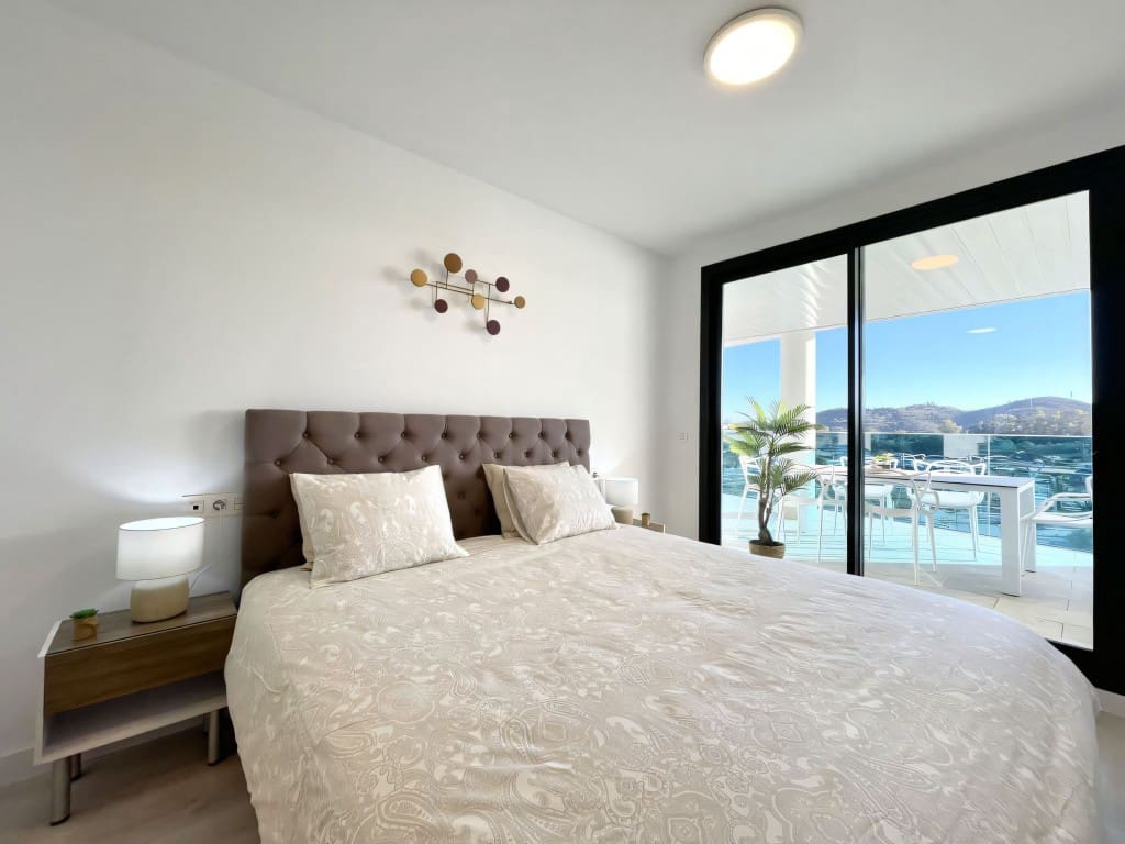 3 slaapkamer Appartement te koop in Mijas Costa met zwembad garage - € 499.900 (Ref: 9424257)