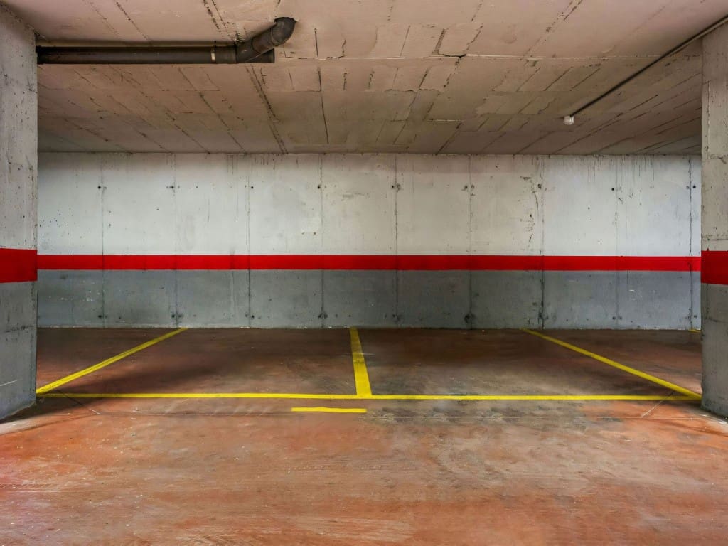 2 slaapkamer Appartement te koop in Nueva Andalucia met zwembad - € 495.000 (Ref: 9425659)