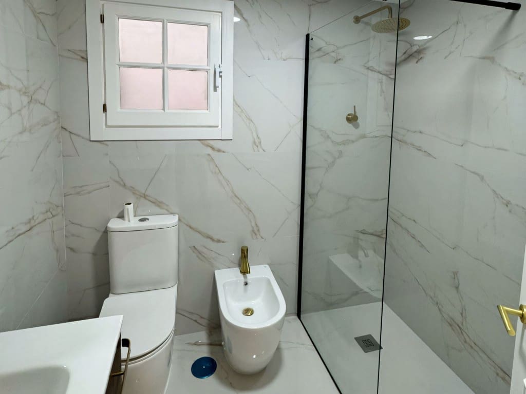 Apartamento de 4 habitaciones en Benahavís en venta - 579.000 € (Ref: 9425660)