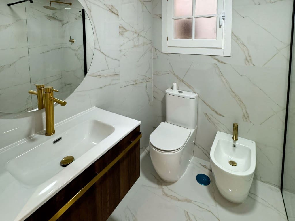 Apartamento de 4 habitaciones en Benahavís en venta - 579.000 € (Ref: 9425660)