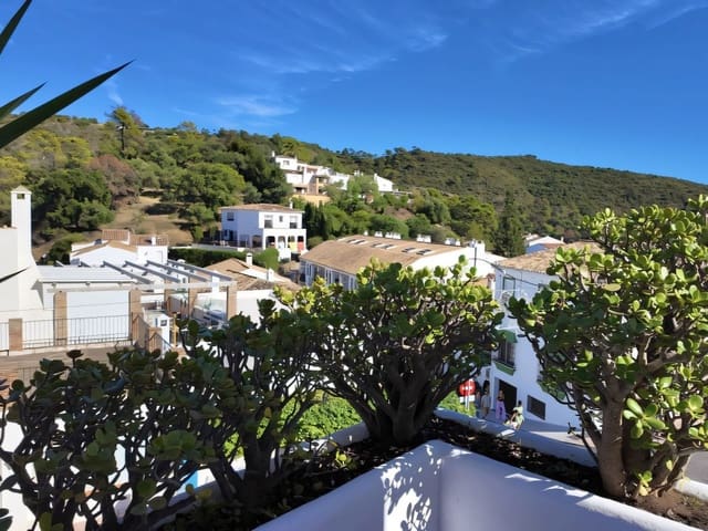 Apartamento de 4 habitaciones en Benahavís en venta - 579.000 € (Ref: 9425660)