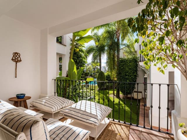 3 slaapkamer Appartement te koop in Golden Mile, Marbella met zwembad - € 1.150.000 (Ref: 9426850)