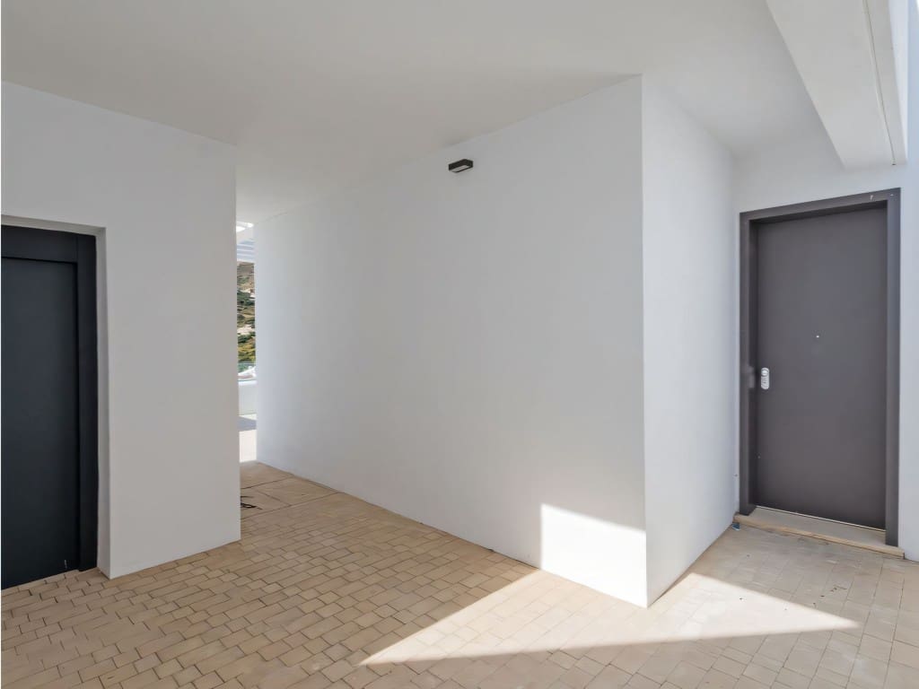 4 bedroom Villa for sale in Benalmadena with pool garage - € 2,100,000 (Ref: 9426851)