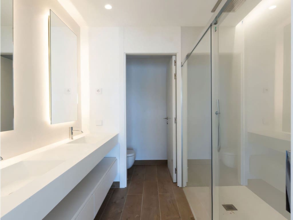 4 bedroom Villa for sale in Benalmadena with pool garage - € 2,100,000 (Ref: 9426851)