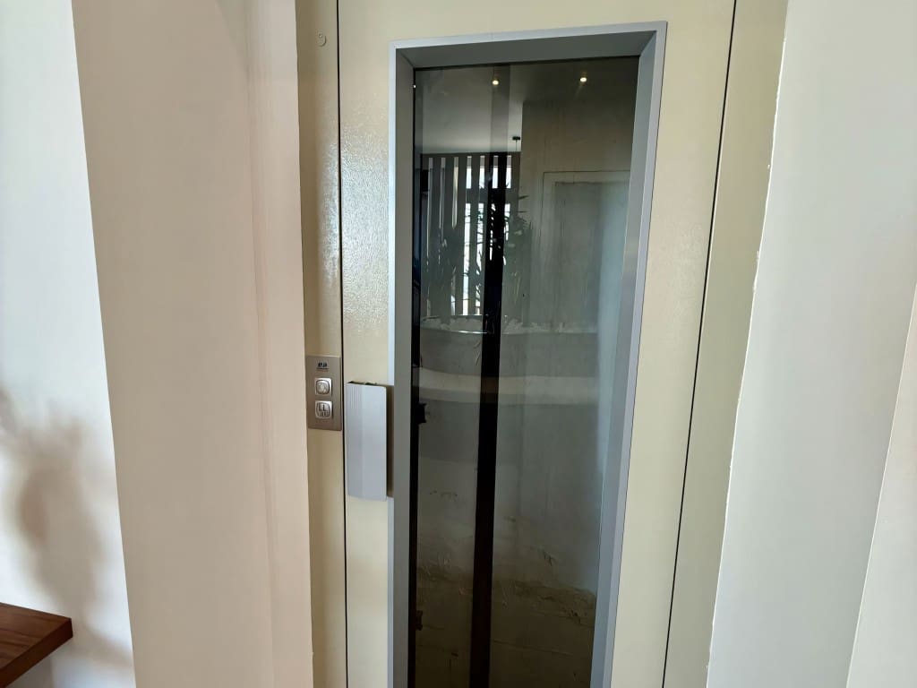 4 sypialnia Willa na sprzedaż w Benalmadena z basenem garażem - 1 695 000 € (Ref: 9430743)