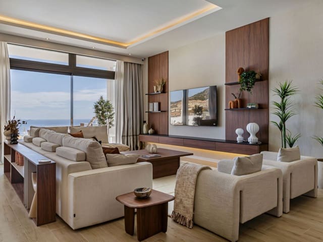 4 sypialnia Willa na sprzedaż w Benalmádena z basenem garażem - 1 695 000 € (Ref: 9430743)