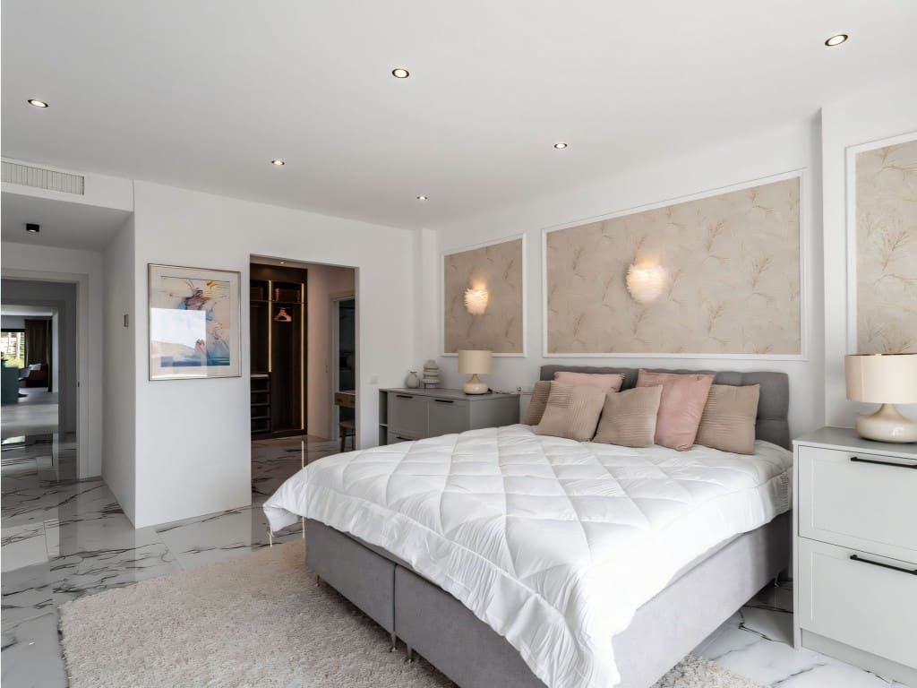 4 slaapkamer Villa te koop in Benalmadena Costa met zwembad garage - € 2.495.000 (Ref: 9432986)