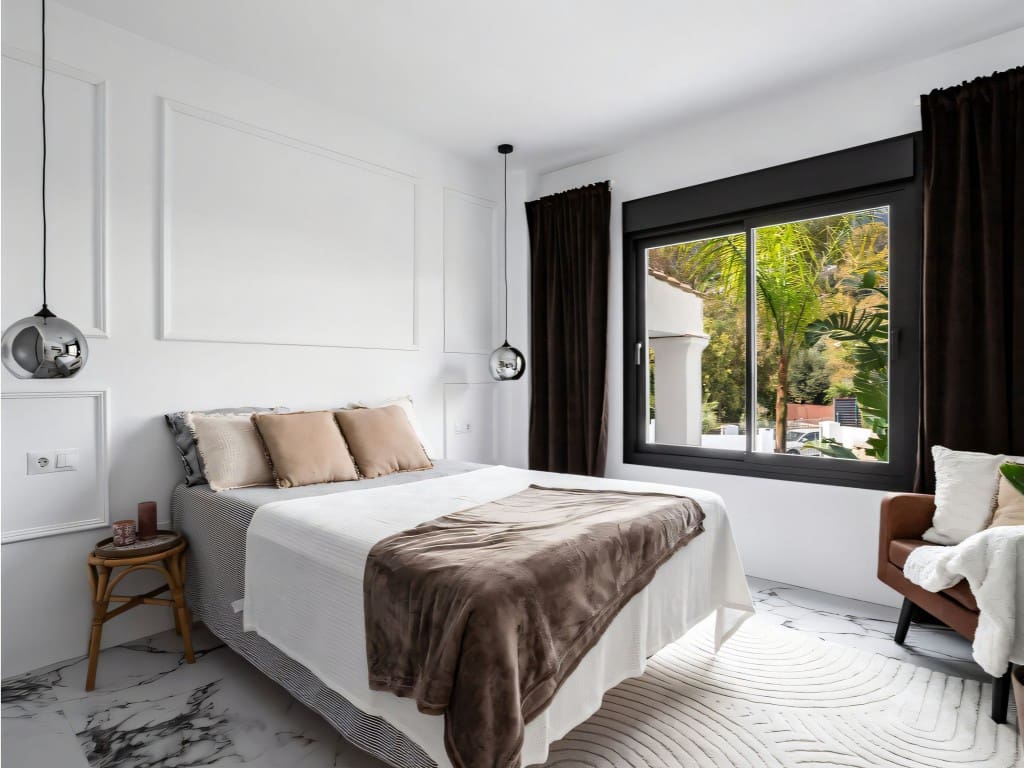 4 slaapkamer Villa te koop in Benalmadena Costa met zwembad garage - € 2.495.000 (Ref: 9432986)