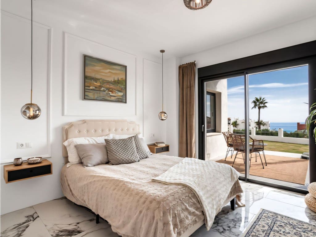 4 slaapkamer Villa te koop in Benalmadena Costa met zwembad garage - € 2.495.000 (Ref: 9432986)