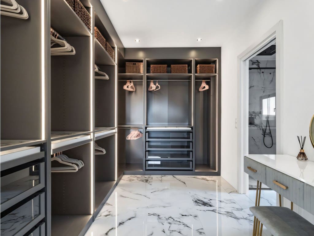 4 slaapkamer Villa te koop in Benalmadena Costa met zwembad garage - € 2.495.000 (Ref: 9432986)