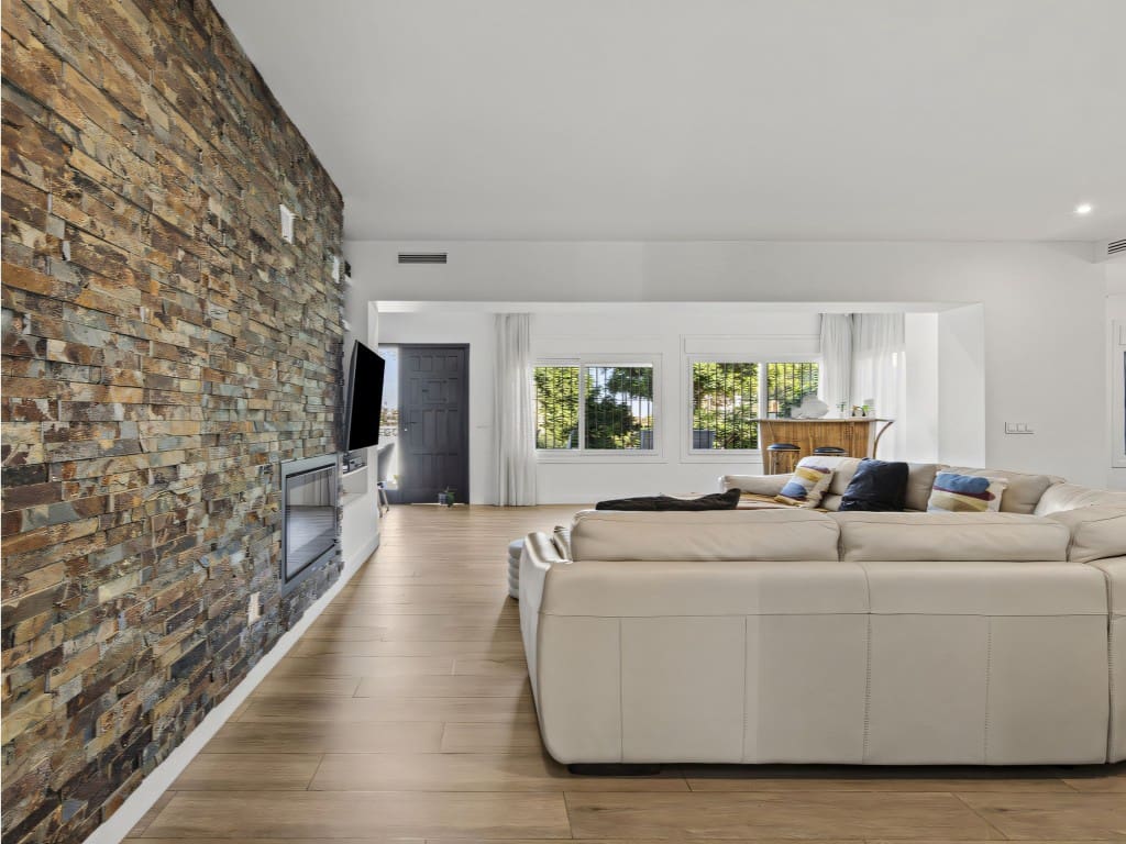 4 slaapkamer Villa te koop in San Pedro de Alcantara met zwembad garage - € 1.450.000 (Ref: 9432987)