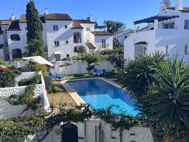 3 chambre Maison de Ville à vendre à El Paraiso, Estepona avec piscine garage - 495 000 € (Ref: 9432988)