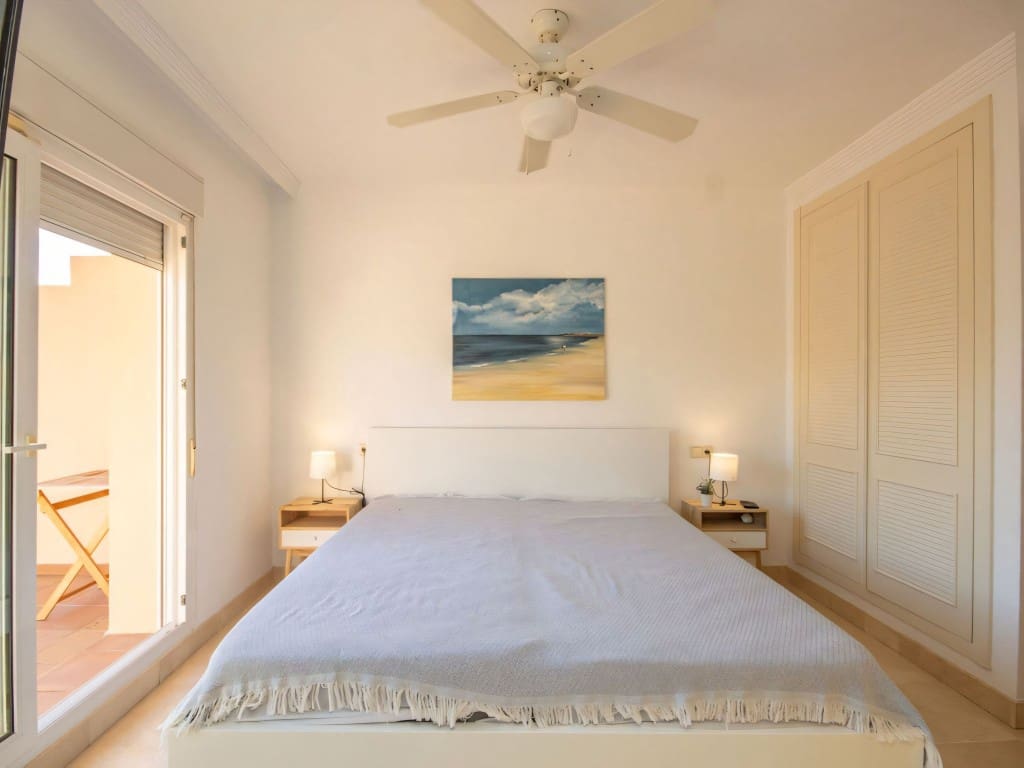 4 slaapkamer Villa te koop in Riviera del Sol met zwembad garage - € 579.000 (Ref: 9436634)