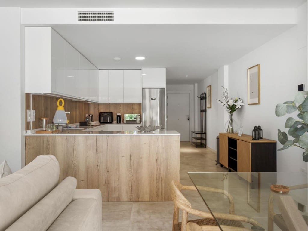 3 quarto Apartamento para venda em Estepona com piscina - 749 000 € (Ref: 9441232)