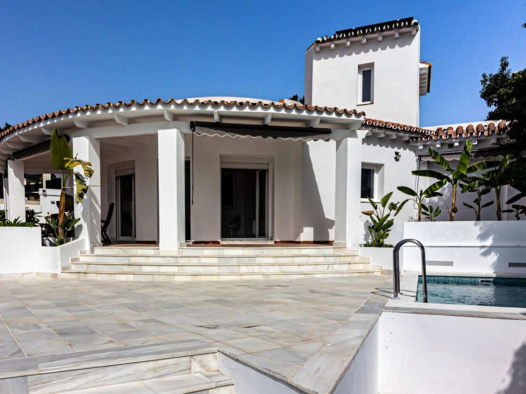 5 camera da letto Villa in vendita in Benalmadena Costa con piscina - 1.277.000 € (Rif: 9441233)