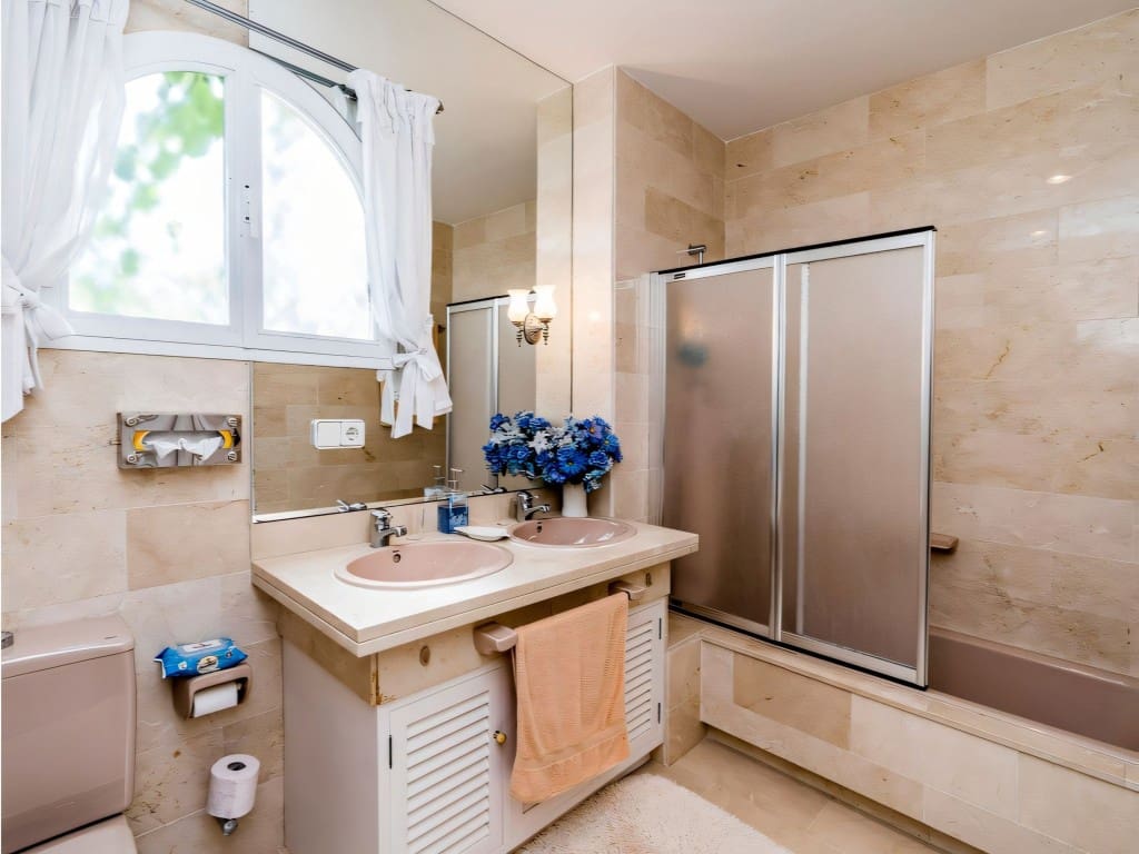 4 chambre Villa/Maison à vendre à Elviria avec piscine garage - 4 995 000 € (Ref: 9441753)