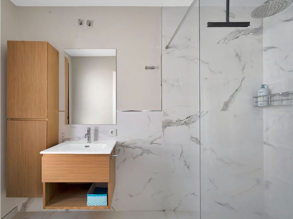 5 Zimmer Haus zu verkaufen in Benahavis mit Pool Garage - 729.000 € (Ref: 9443031)