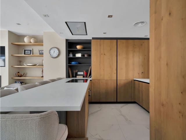 5 Zimmer Haus zu verkaufen in Benahavís mit Pool Garage - 729.000 € (Ref: 9443031)