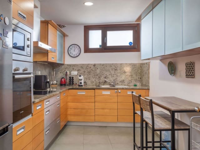 3 slaapkamer Appartement te koop in Los Monteros, Marbella met zwembad - € 549.000 (Ref: 9445750)