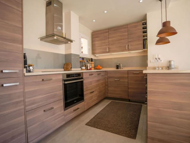 Ático de 1 habitación en Marbella Centro, Marbella en venta con piscina - 450.000 € (Ref: 9445751)