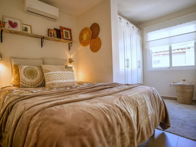 Ático de 1 habitación en Marbella Centro, Marbella en venta con piscina - 450.000 € (Ref: 9445751)