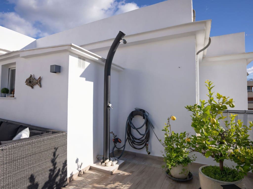 Ático de 1 habitación en Marbella en venta con piscina - 450.000 € (Ref: 9445751)